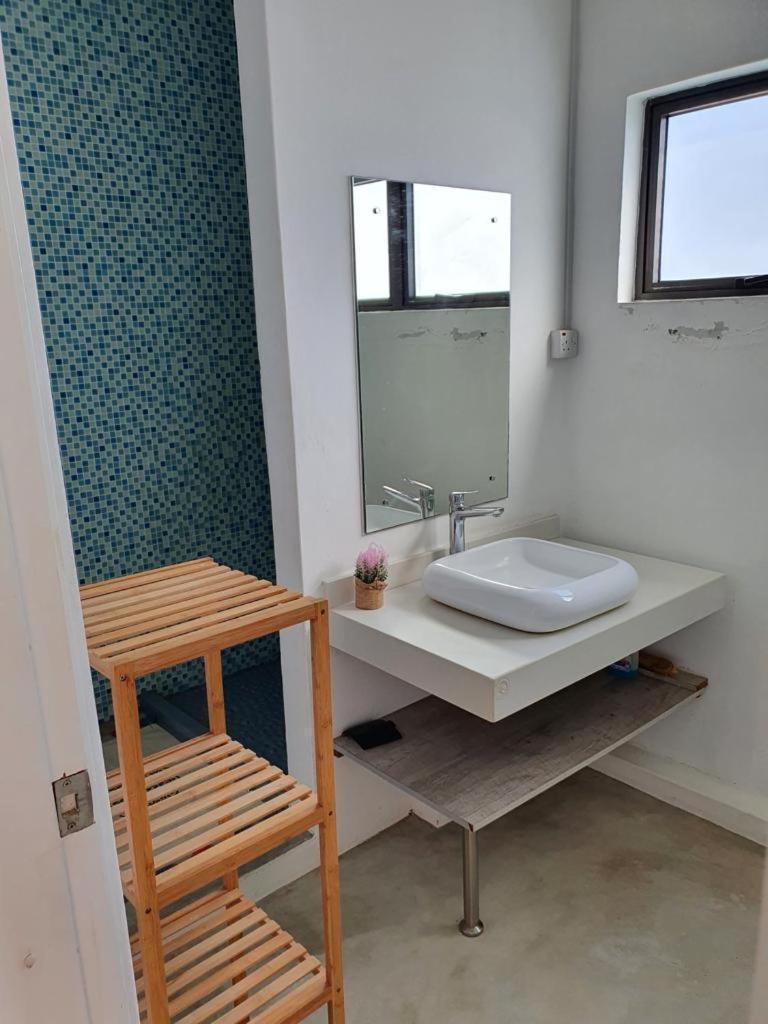 Cute Holiday Apartment In The Heart Of Grand Bay 外观 照片